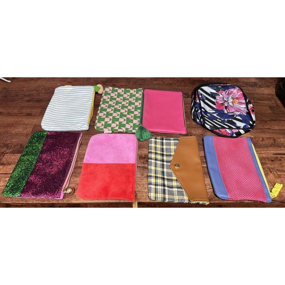 Ipsy Makeup Bags - LOT OF 8- EMPTY